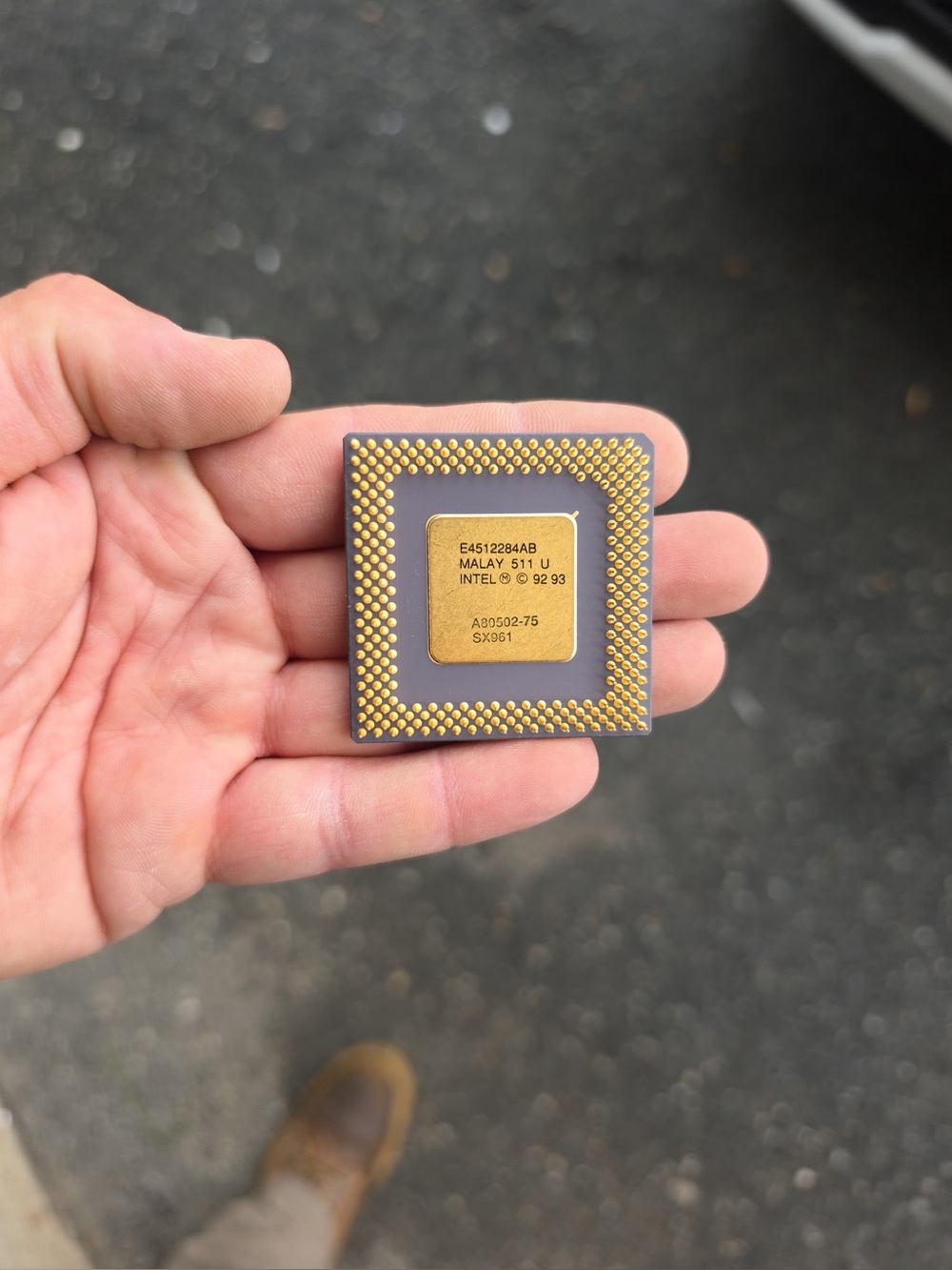 Vintage Intel Pentium 92 93 CPU Processor - A80502-75 SX961 RARE